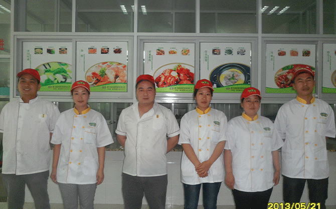 佳好建材公司食堂圖片,食堂環境圖片,食堂工作人員合體照片