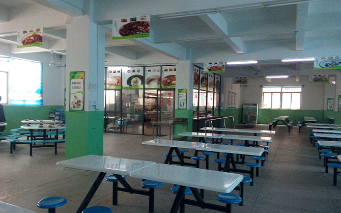 晉江嘉年華公司,晉江嘉年華公司食堂圖片,晉江嘉年華公司食堂環境,味萊客餐飲公司,食堂現場圖片