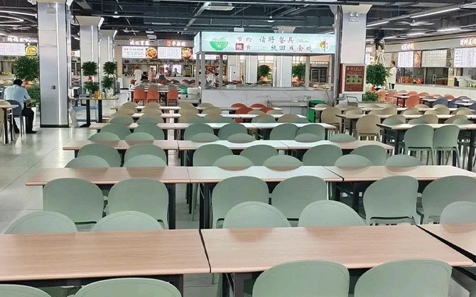 學(xué)校食堂承包案例中現(xiàn)場圖片