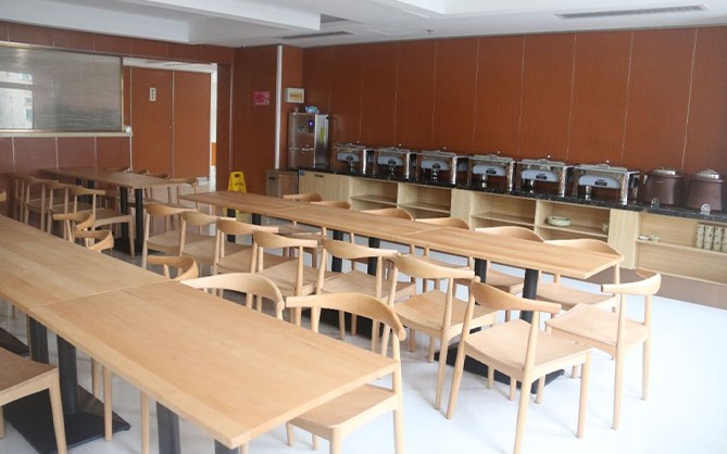 永泰企業(yè)飯?zhí)贸邪?wù)優(yōu)化方案：提升員工餐飲體驗(yàn)