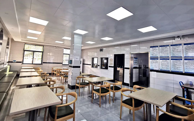 食堂服務評價怎么寫