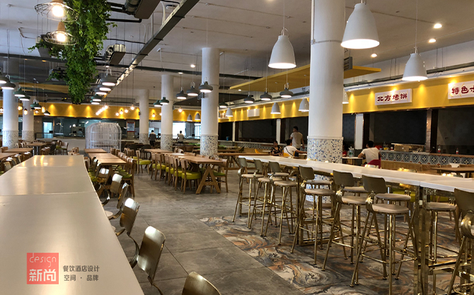 外包餐飲公司應(yīng)具備什么資質(zhì)